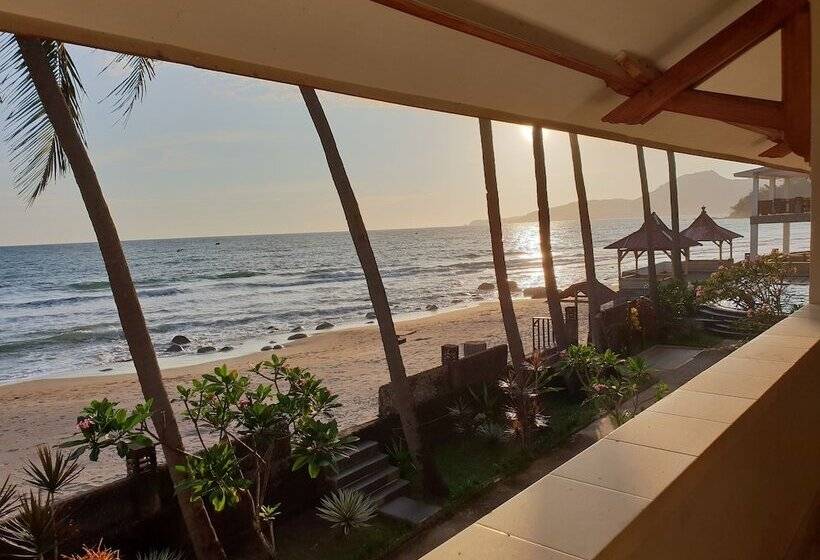 צימר 77 Sunset Plaza