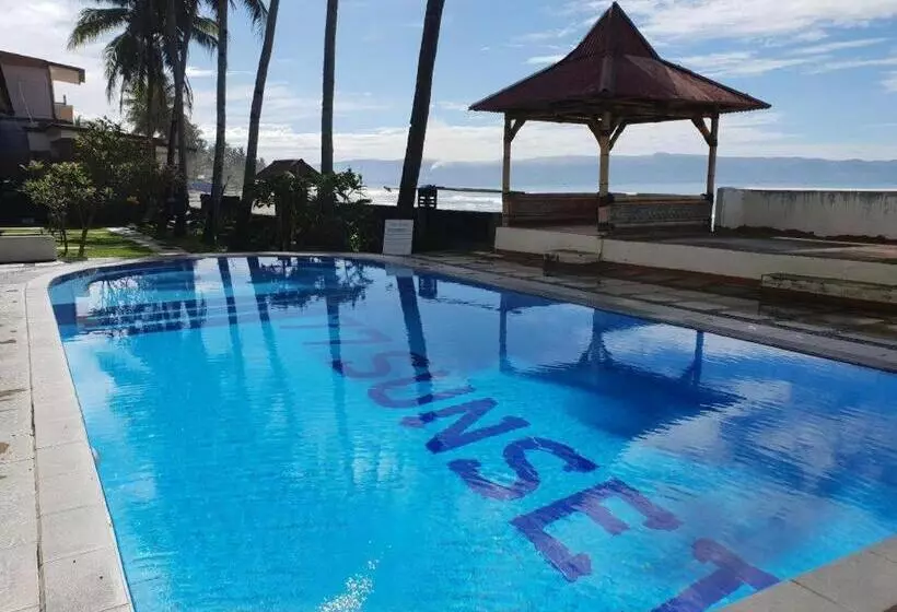 Bed and Breakfast 77 Sunset Plaza