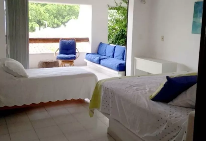 Hermosa Villa En Teques