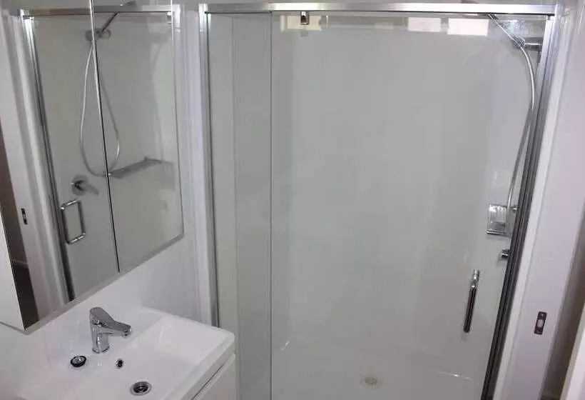 Hostelli Huntsville Caravan Park