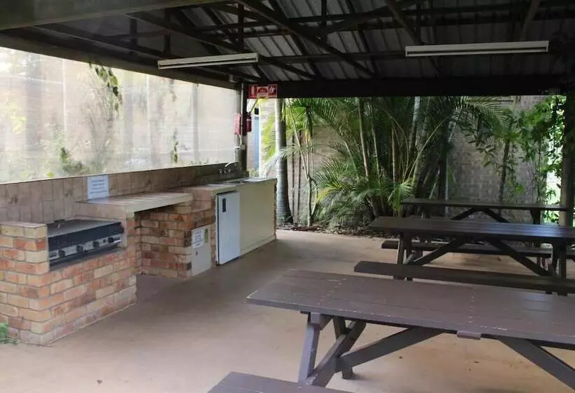 Hostelli Huntsville Caravan Park