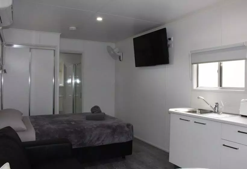 Hostelli Huntsville Caravan Park