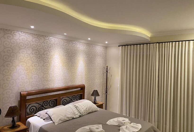 簡易ホテル Pousada Maria Monteiro Tiradentes