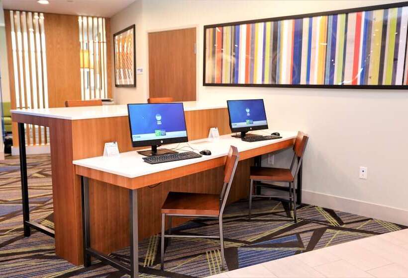 فندق Holiday Inn Express & Suites   Forney, An Ihg