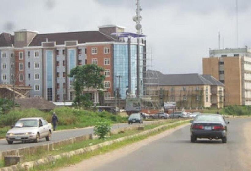 هتل Room In Bb   Immaculate Royal International