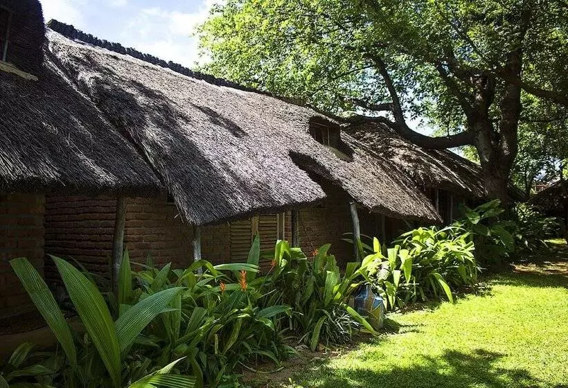 هتل Mgoza Lodge