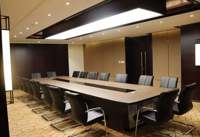 Mr.d Hotel Linyi