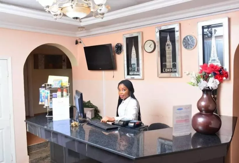 هتل Princess Paradise Suites