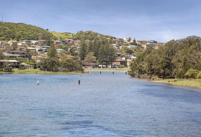 ホテル Seven Mile Beach Holiday Park