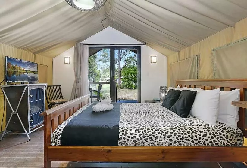 Hotelli Seven Mile Beach Holiday Park