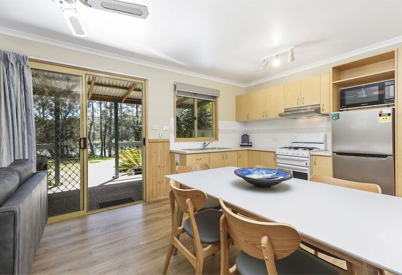 ホテル Seven Mile Beach Holiday Park