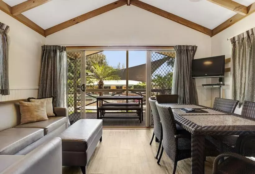 Hotelli Seven Mile Beach Holiday Park