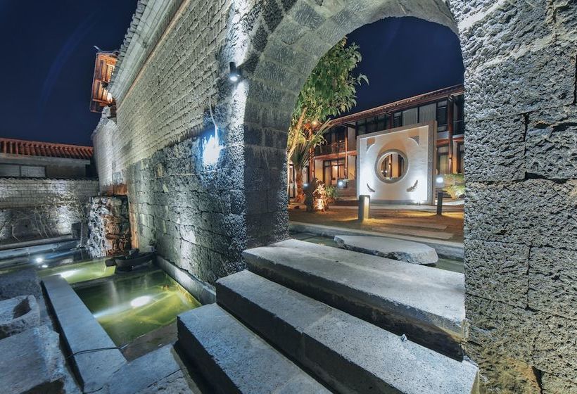 Tengchog Original Inn