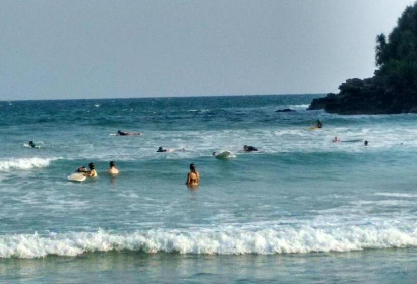 مبيت وإفطار Blue Beach Paradise