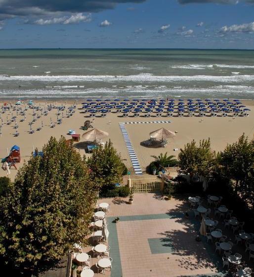 هتل Cirillo Family Club   All Inclusive