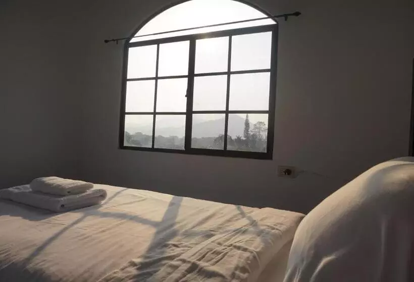 Hotelli & Restaurant Fleur De Lis