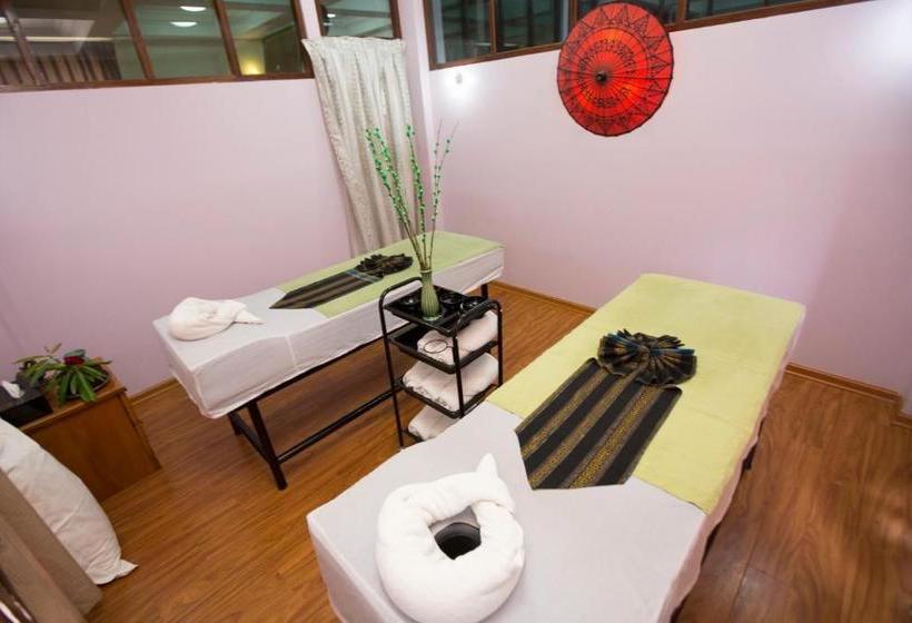 هتل Sincere Smile Bagan