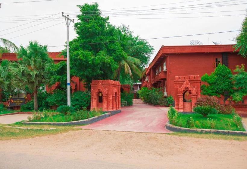 هتل Sincere Smile Bagan