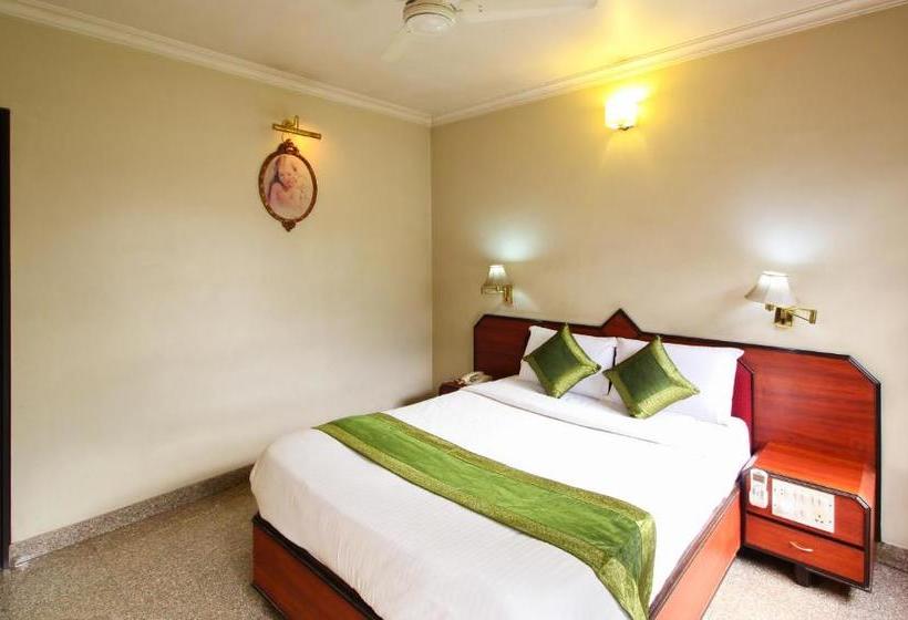 فندق Treebo Trend Royal Inn