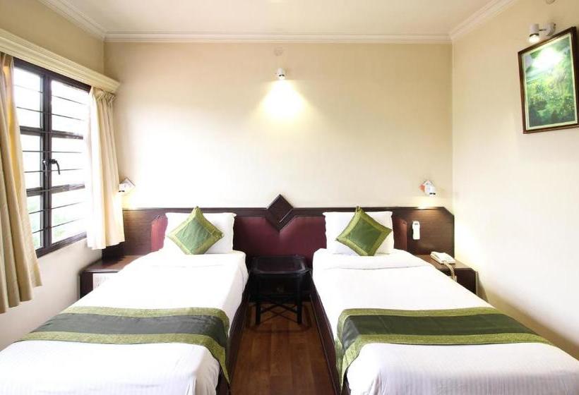 فندق Treebo Trend Royal Inn