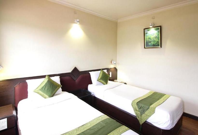 فندق Treebo Trend Royal Inn