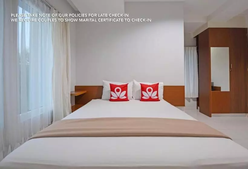 Majatalo Zen Rooms Puri Indah Syariah