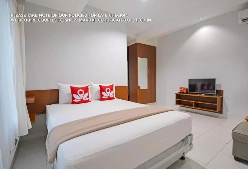 Majatalo Zen Rooms Puri Indah Syariah