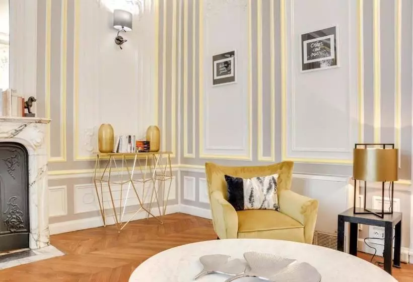 Sweett   Rue De Boetie