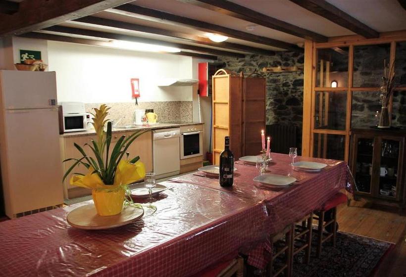 Apartaments Casa Vella Popaire