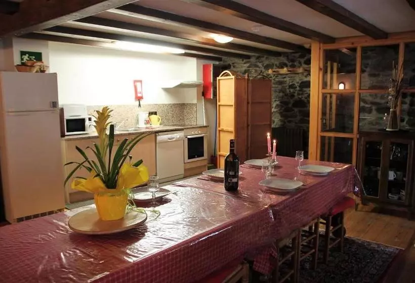 Apartaments Casa Vella Popaire