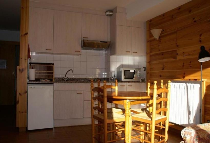 Apartaments Casa Vella Popaire