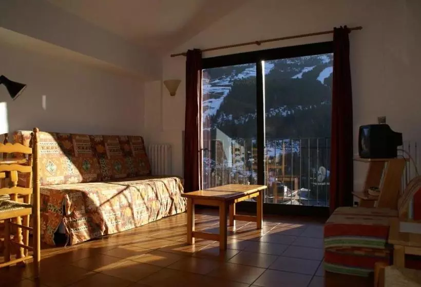 Apartaments Casa Vella Popaire