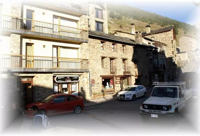 Apartaments Casa Vella Popaire