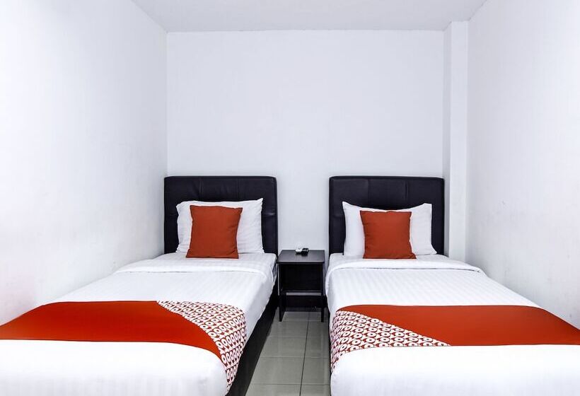 Oyo 321 Hotel D'elegant