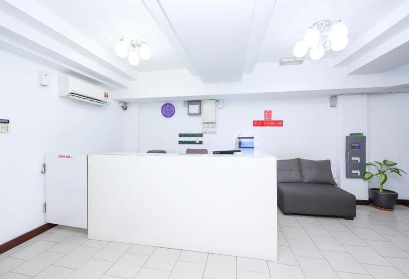 Oyo 321 Hotel D'elegant