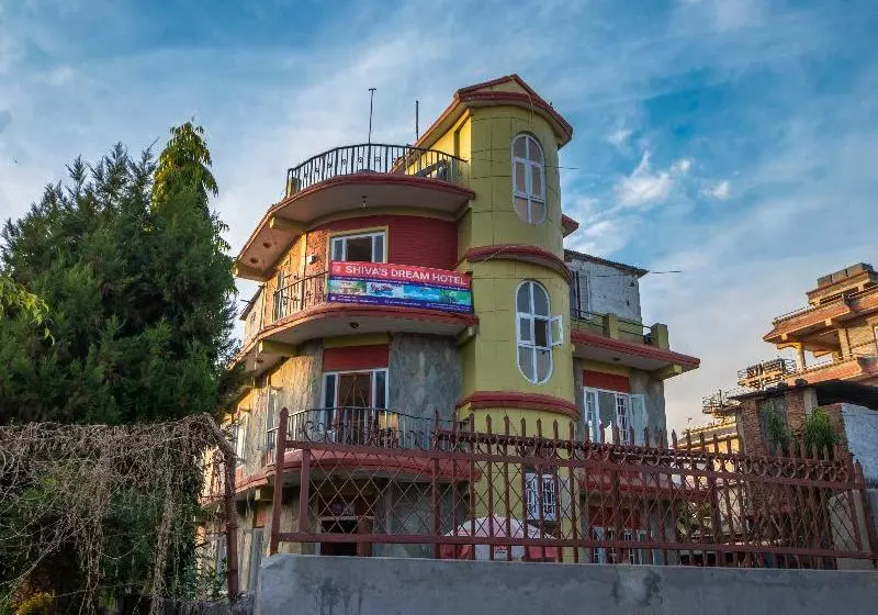 هتل Oyo 245 Shiva's Dream