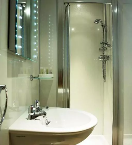 Hostelli Claremont House