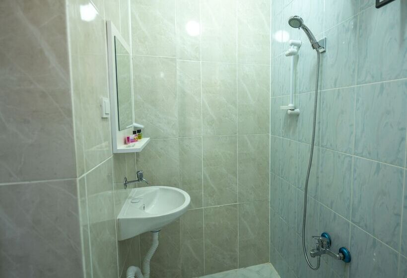 Anz Guest House Pansiyon