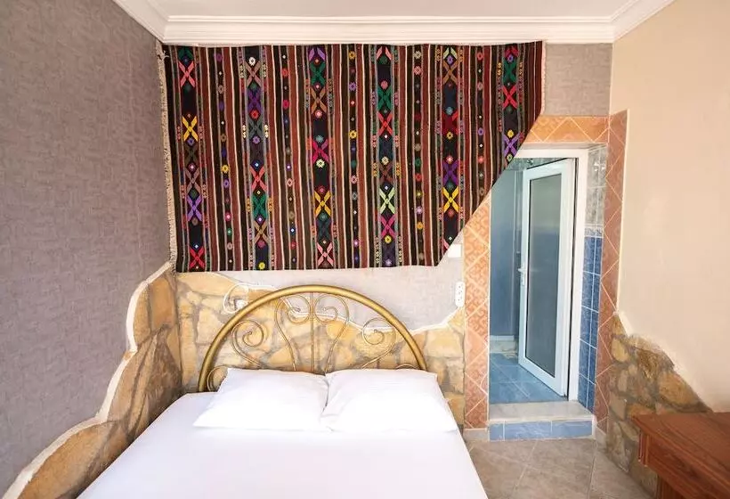 Anz Guest House Pansiyon