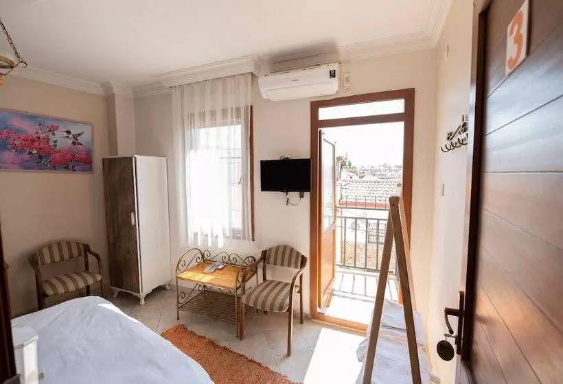 Anz Guest House Pansiyon