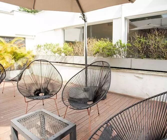 Medellin Vibes Hostel