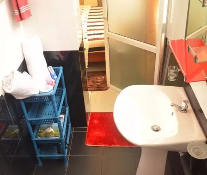 Hotelli Frangipani Dehiwela