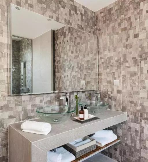 ホテル 47 Luxury Suites