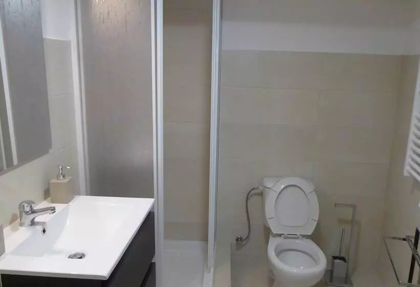 Dobairro Suites At Principe Real