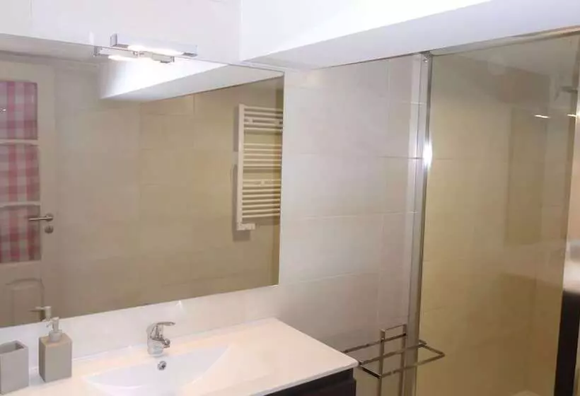 Dobairro Suites At Principe Real