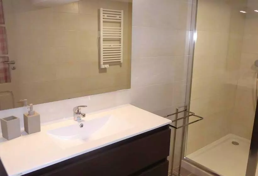 Dobairro Suites At Principe Real
