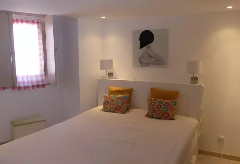 Dobairro Suites At Principe Real