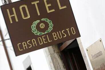 هتل Casona Del Busto