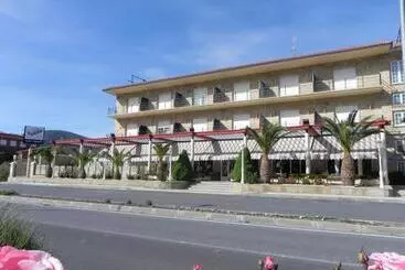 فندق Toros De Guisando