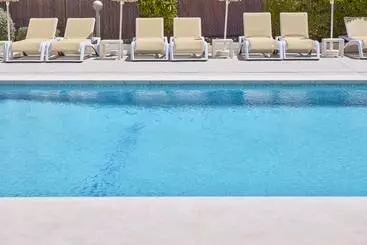 Universal Hotel Bikini